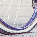 Een lekke fietsband op de weg: wat moet ik doen?